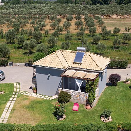 Spedion Villa - Near To Sea Villas With Heated Swimming Pool Gythio Exterior foto
